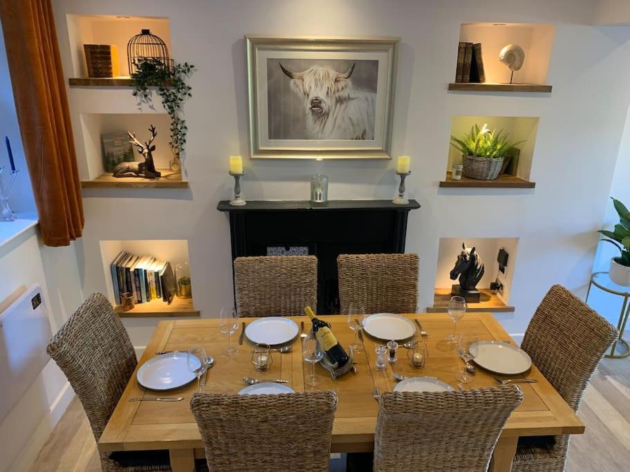 Renovated Miner'S Cottage - Family & Dog Friendly Abertillery Exterior photo